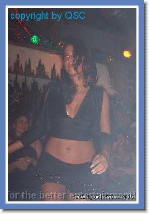 germany dream girls stripperin_0000137.jpg